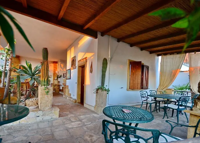 Felline In Bed&Breakfast Dimora Di Charme El Salento